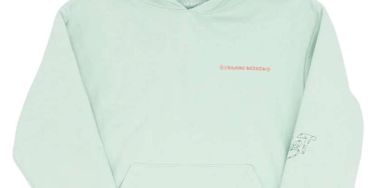 Top Clothing Styles Making a Comeback This Year