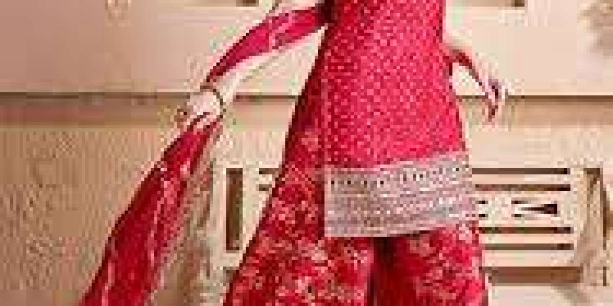 Wedding Suits For Women: A Perfect Blend of Elegance, Comfort, and Modern Bridal Style