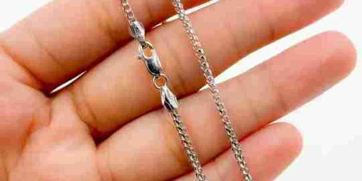 14K White Gold Necklace: Timeless Elegance for Every Style