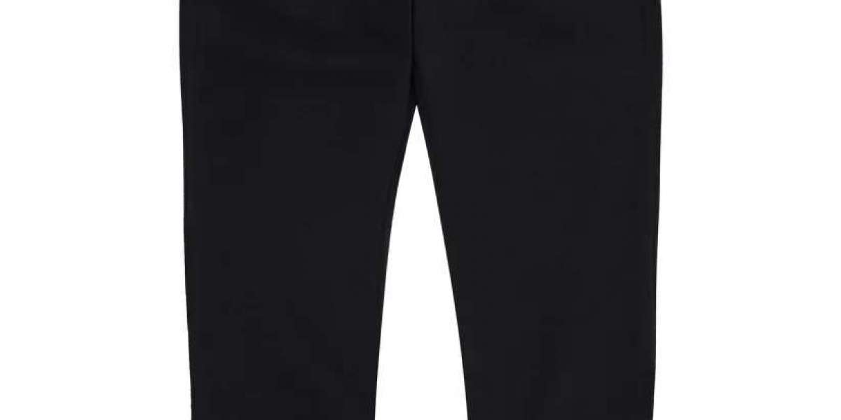 Syna World Sweatpant Comfort, Streetwear Style, and Everyday Confidence