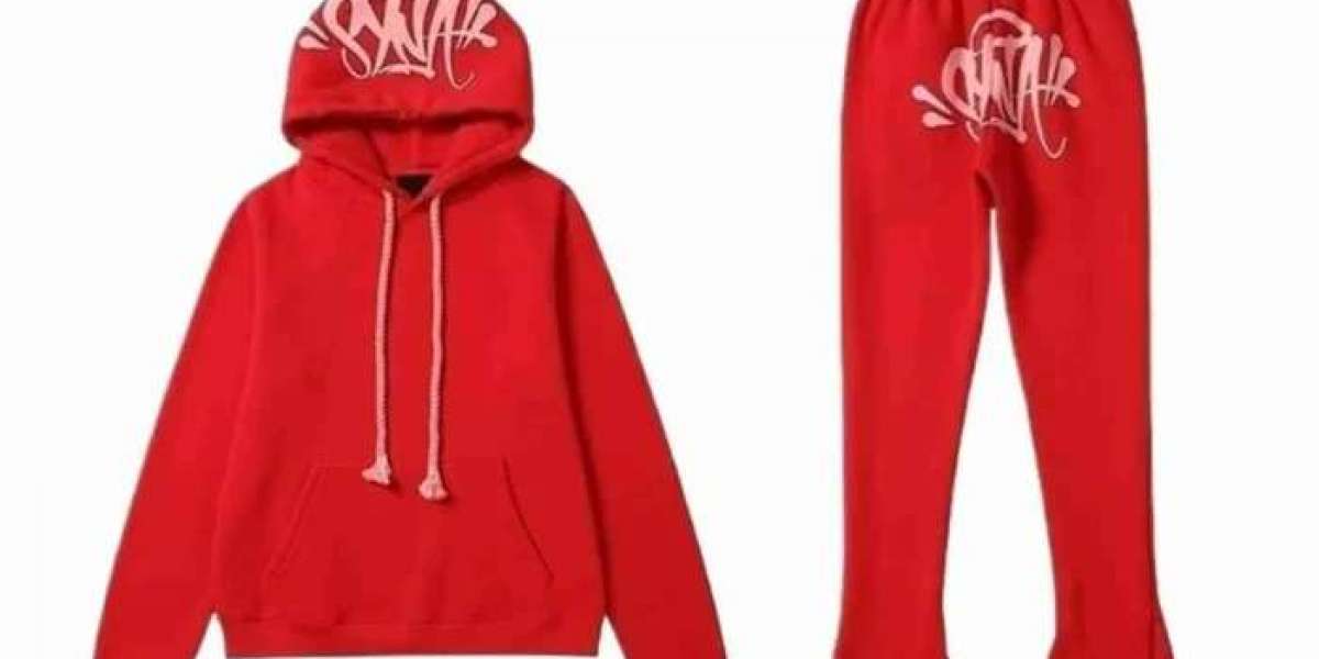 Syna World Tracksuit A Stylish Blend of Streetwear, Comfort, and Modern Luxury